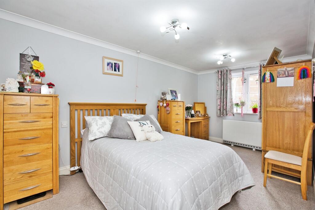 Additional image 7 of South Street, Yeovil