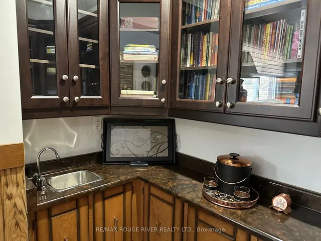 Additional image 17 of 89 Invermarge Dr