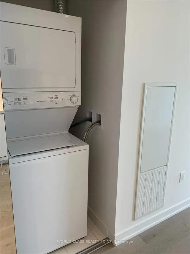 Additional image 8 of 15 Queens Quay Unit 922