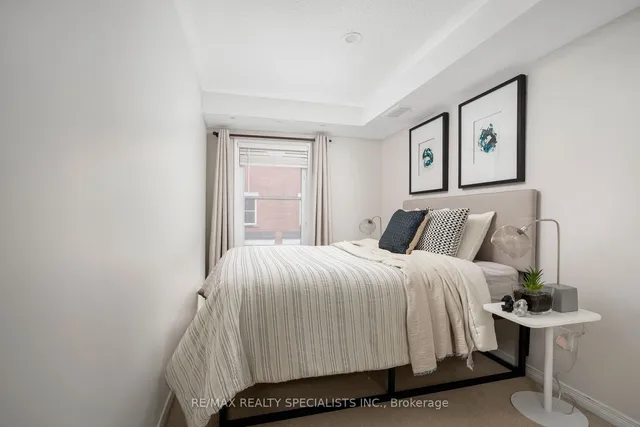 Additional image 21 of 76 Munro St Unit 4