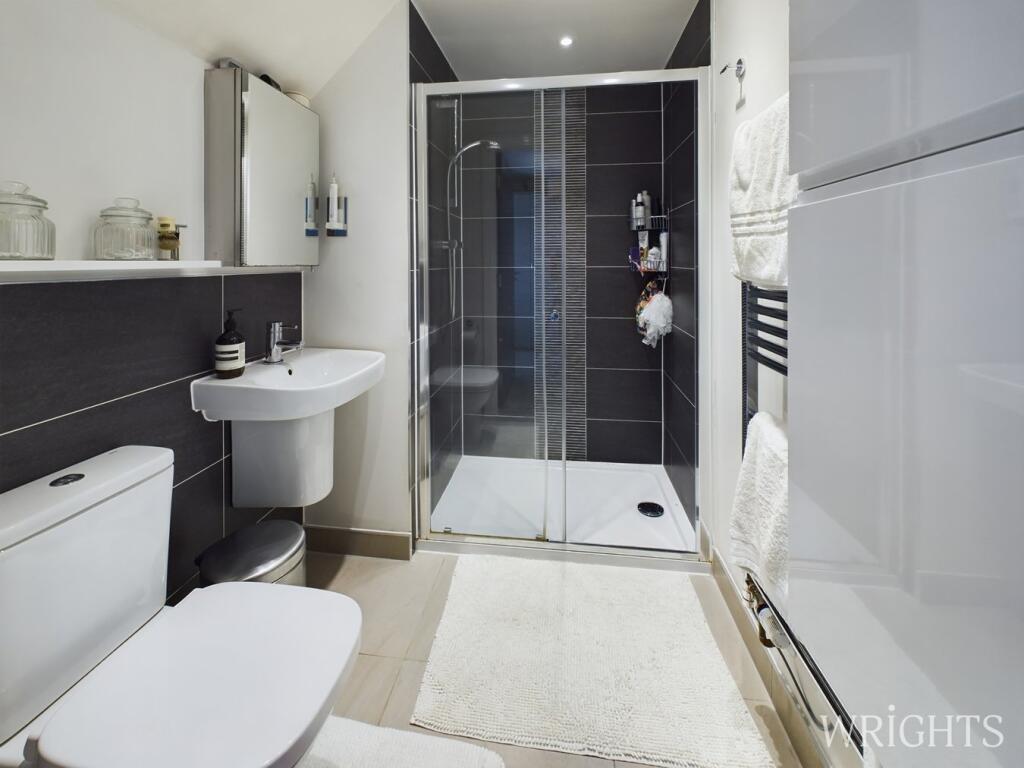 Additional image 12 of Queens Avenue, Welwyn Garden City, AL7