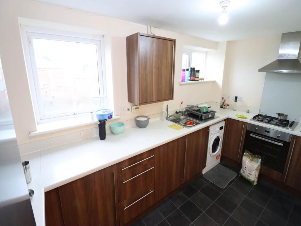 Additional image 9 of Aviation Avenue, Hatfield, Hertfordshire