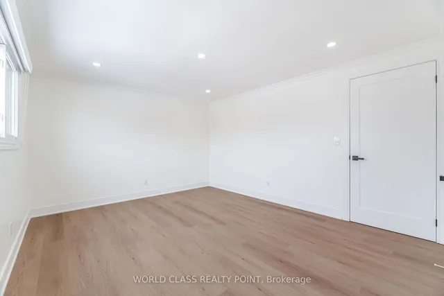 Additional image 22 of 290 Woodlawn Cres