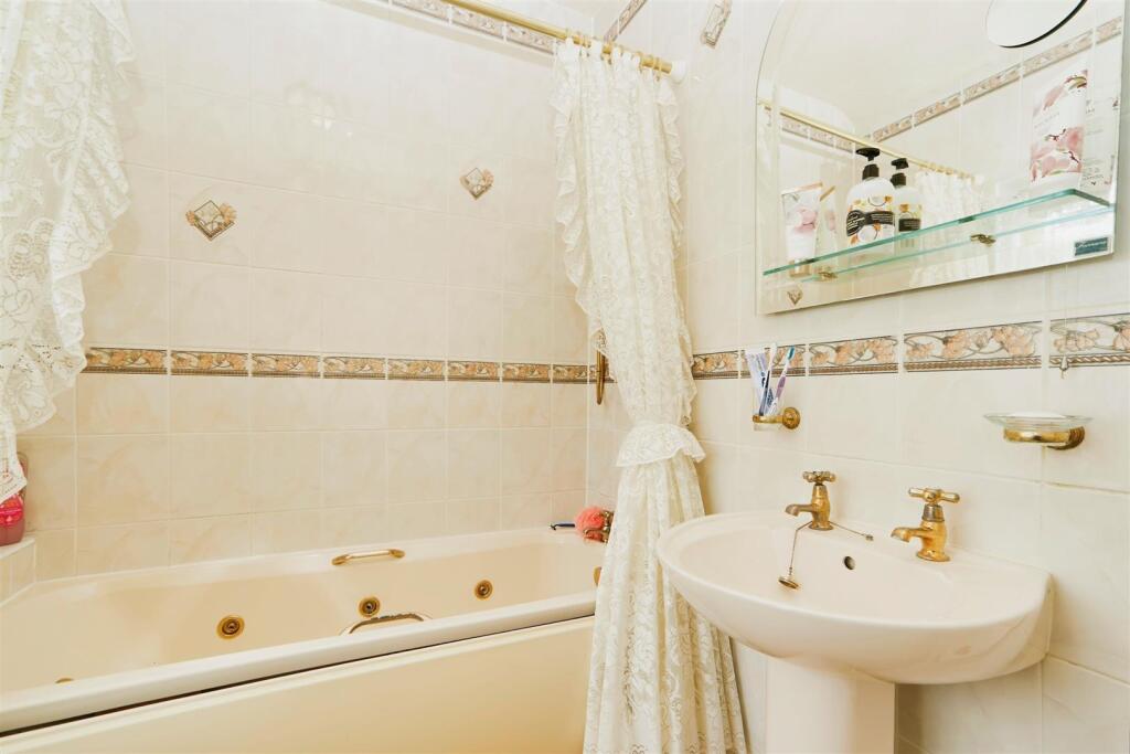 Additional image 13 of St. Marys Road, Riddlesden, Keighley, BD20 5PA