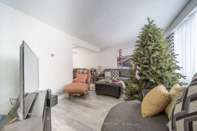 Additional image 6 of 131 Mcmurchy Ave