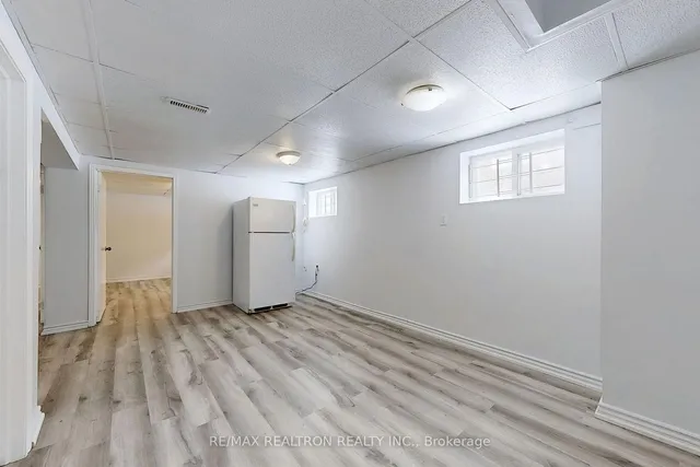 Additional image 29 of 3525 St. Clair Ave