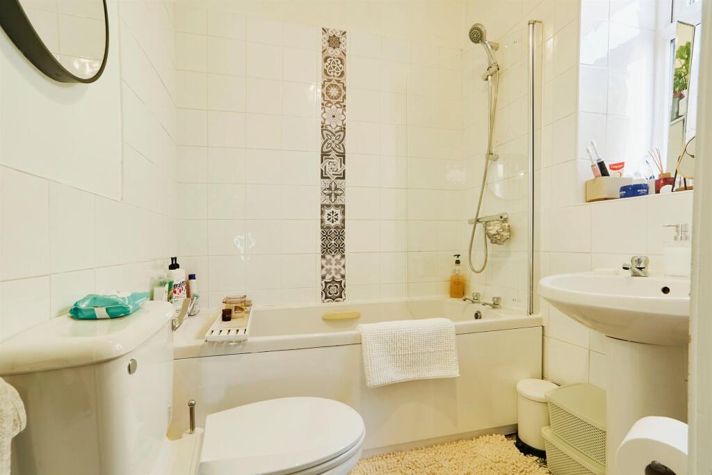 Additional image 13 of Green Road, Baildon, SHIPLEY