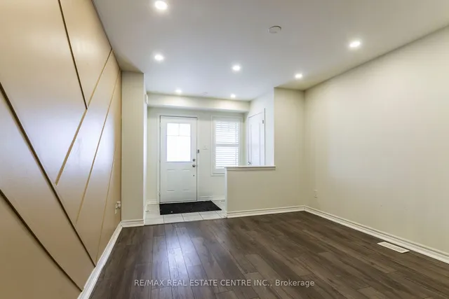 Additional image 8 of 27 Donlamont Circ