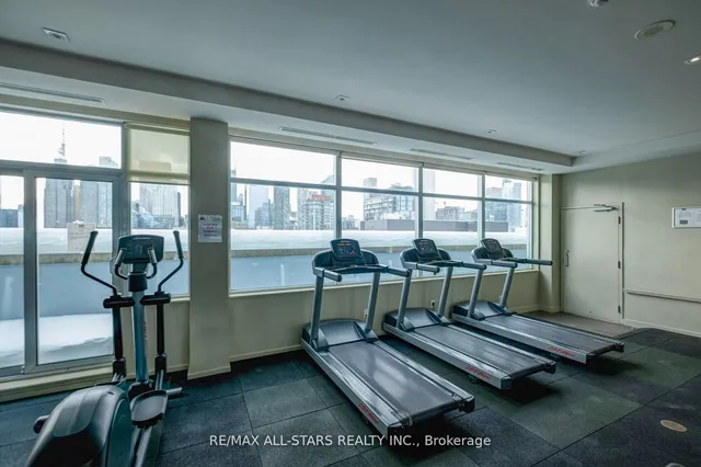 Additional image 22 of 230 King St Unit 621