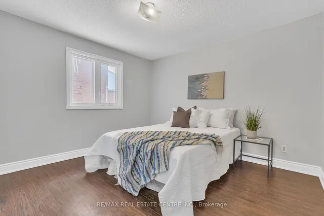 Additional image 25 of 29 Halldorson Tr