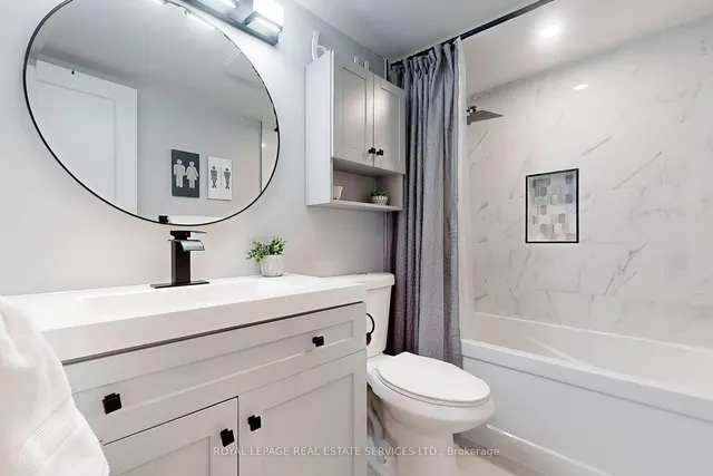 Additional image 18 of 820 Burnhamthorpe Rd Unit 301