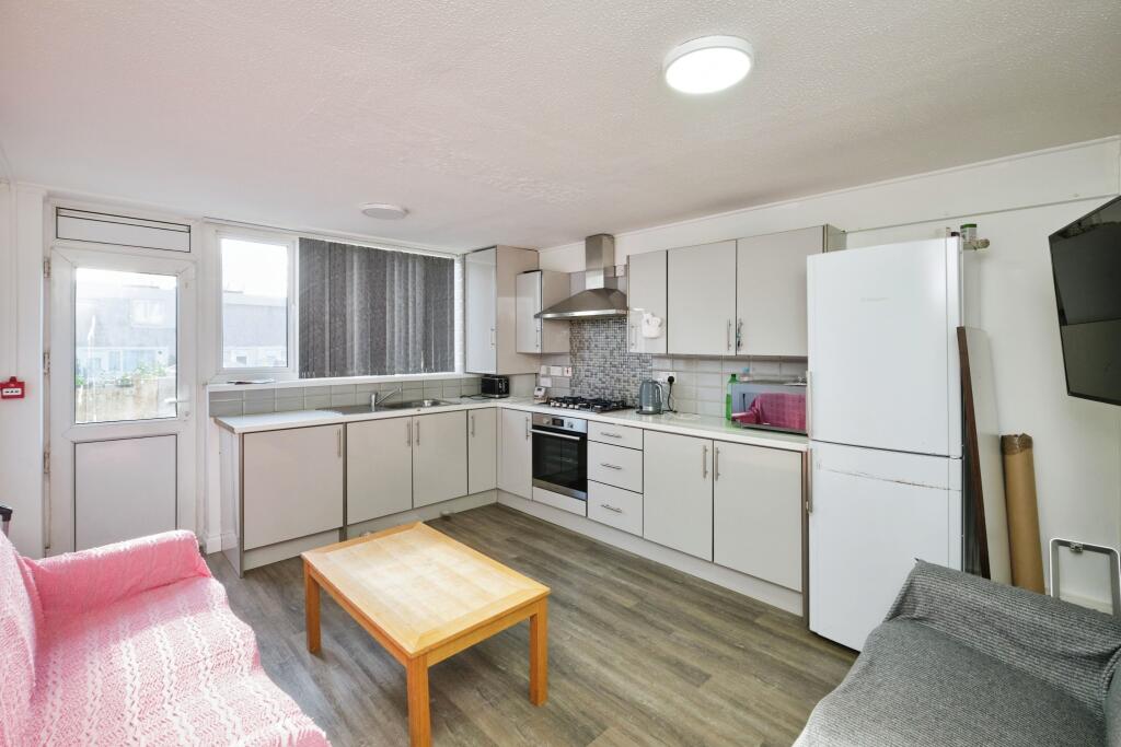 Additional image 13 of Porchester Drive, Birmingham, B19