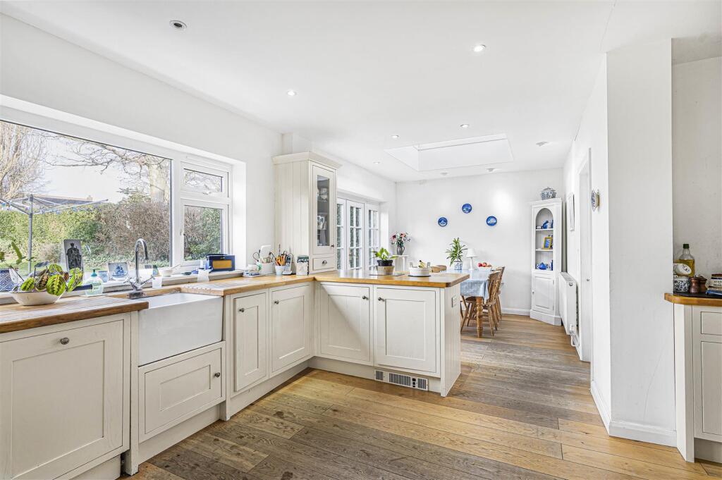 Additional image 12 of Chyngton Way, Seaford