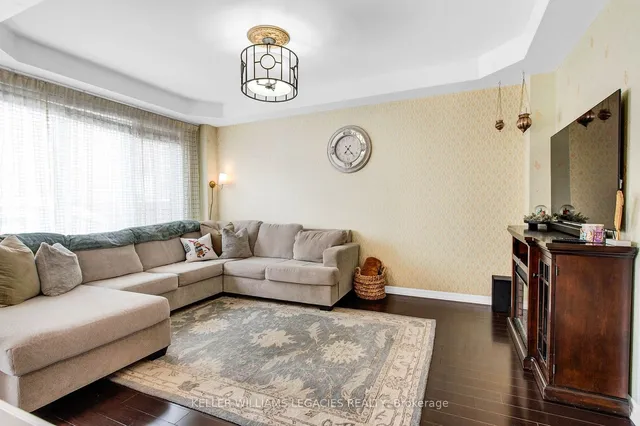 Additional image 10 of 3 Berberis Cres