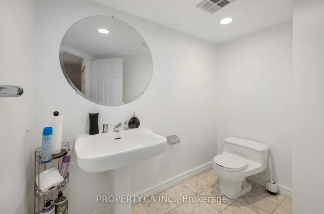 Additional image 14 of 33 University Ave Unit 1109