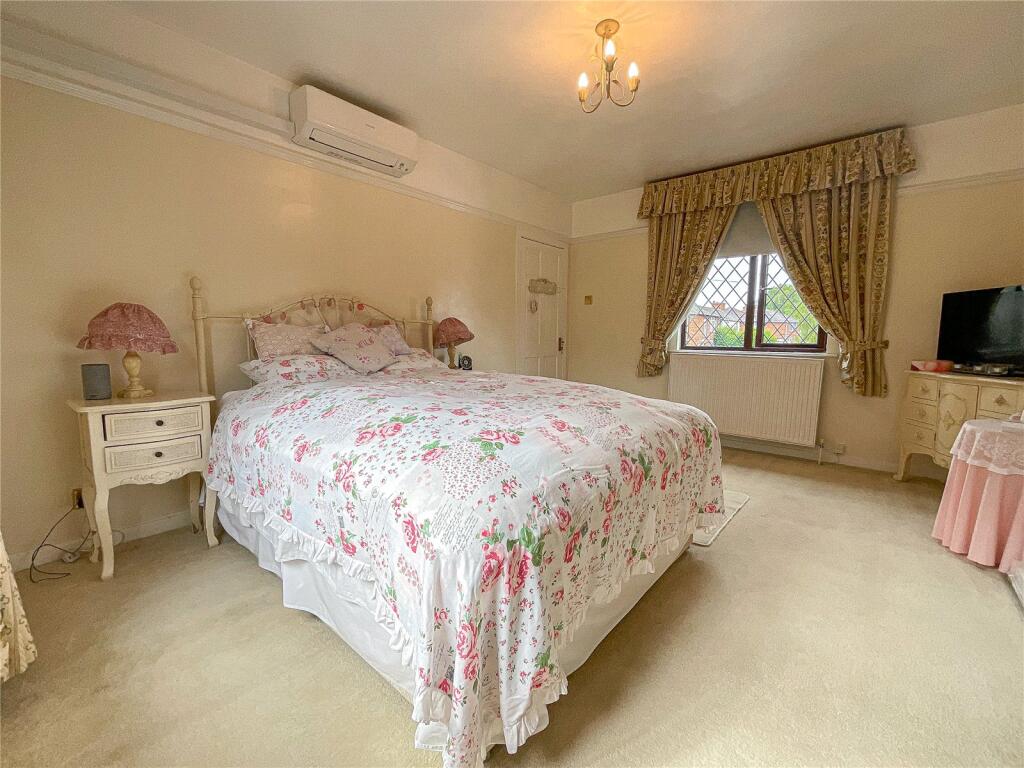 Additional image 16 of Bright Crescent, Tamworth, Staffordshire, B77