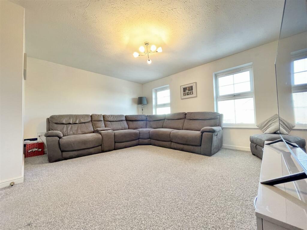 Additional image 26 of Braine Croft, Bradford