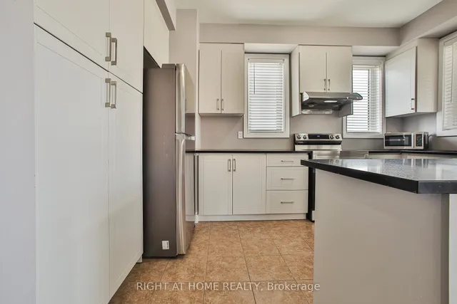 Additional image 22 of 590 North Service Rd Unit 102