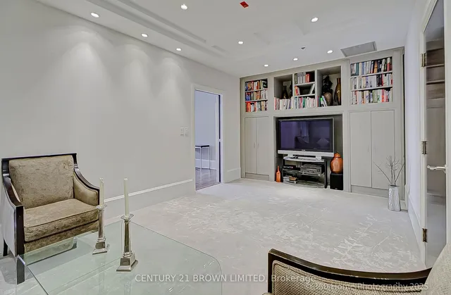 Additional image 33 of 2855 Bloor St Unit 517