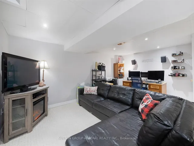 Additional image 35 of 170 Tiller Tr