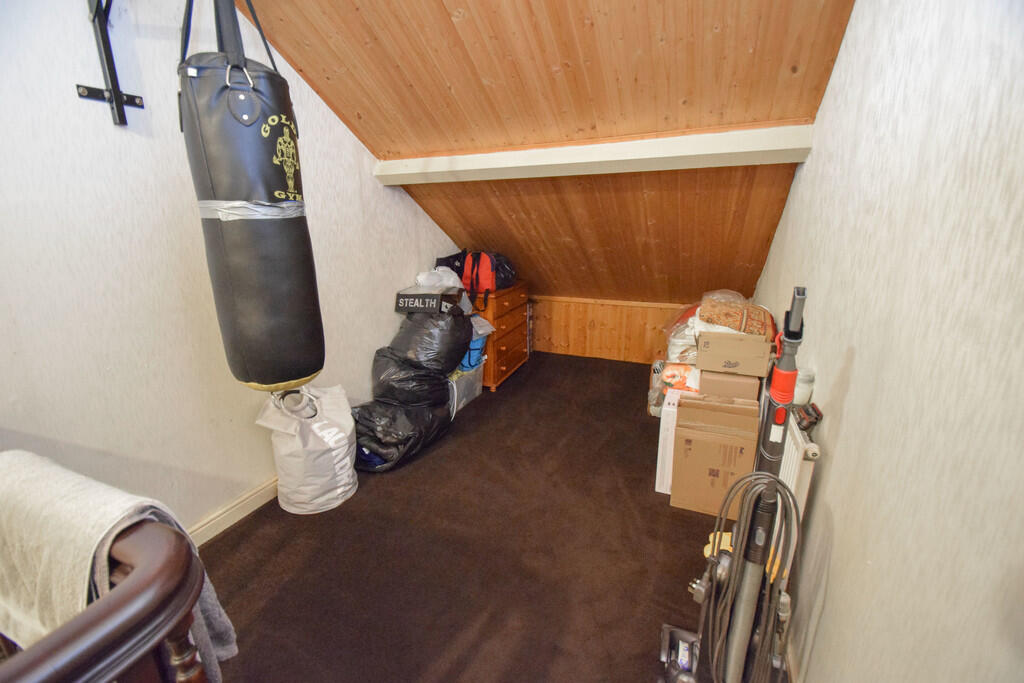 Additional image 20 of Wellington Crescent, Shipley