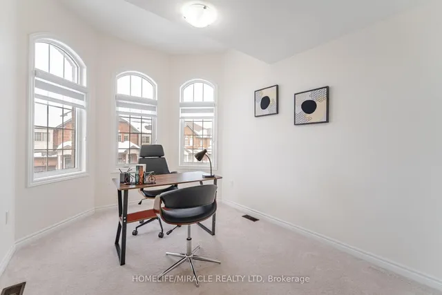 Additional image 33 of 90 Folgate Cres