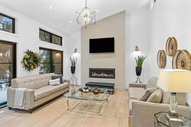 Additional image 19 of 928 Glen Acres Crt