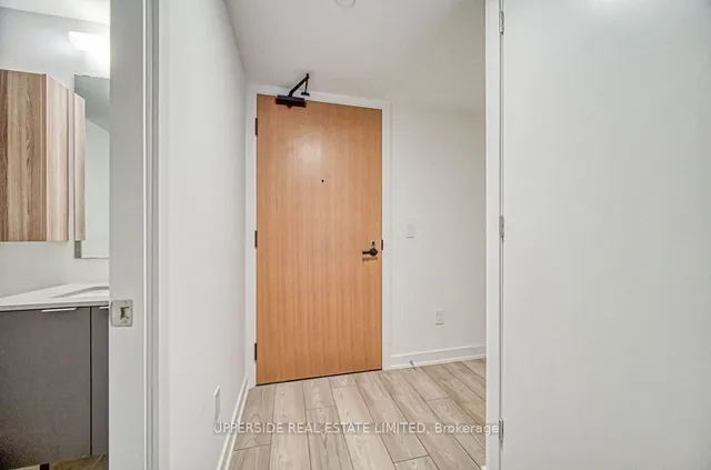 Additional image 24 of 8 Tippett Rd Unit 323