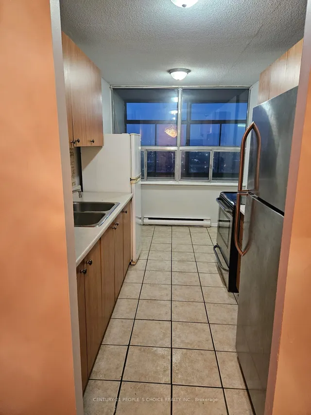 Additional image 29 of 15 Kensington Rd Unit 1405