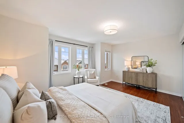 Additional image 34 of 94 Suitor Crt