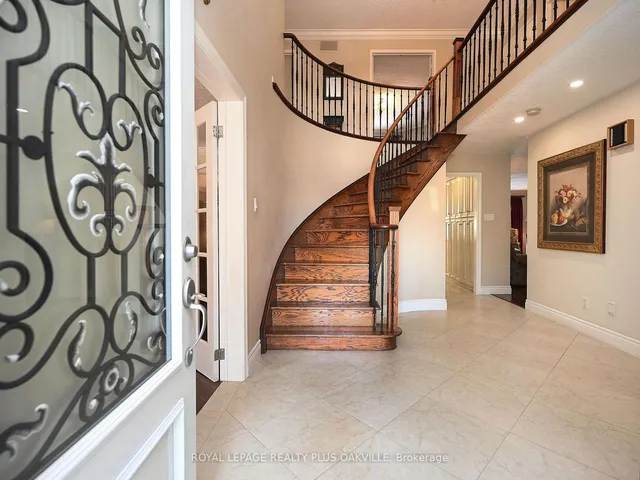 Additional image 3 of 2169 Mystic Crt