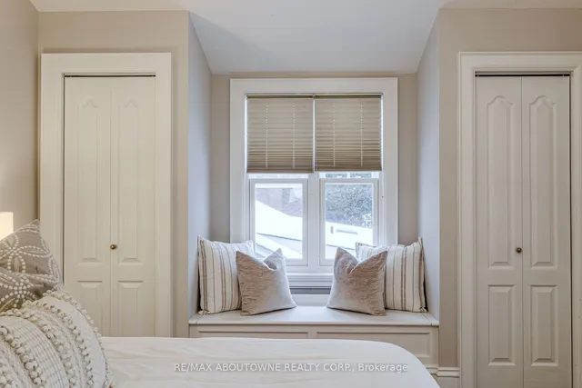 Additional image 31 of 565 Locust St