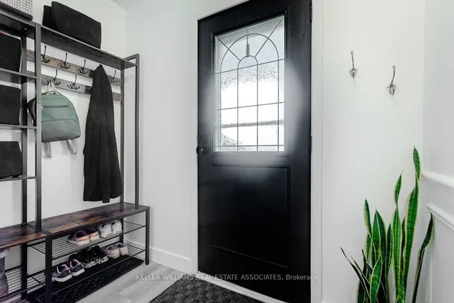 Additional image 3 of 2258 Upper Middle Rd Unit 7