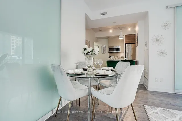 Additional image 32 of 42 Charles St Unit 809