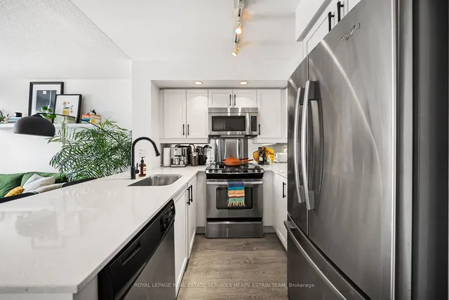 Additional image 6 of 85 East Liberty St Unit 1303