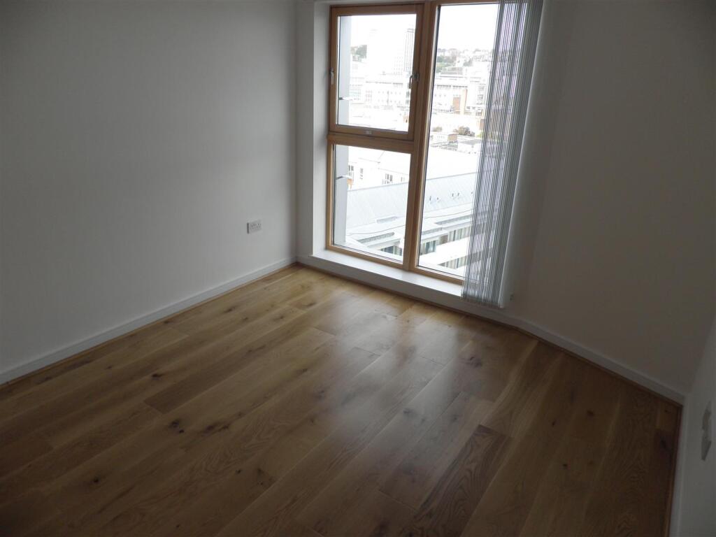 Additional image 10 of Eclipse Apartments, Cabot Circus, Bristol