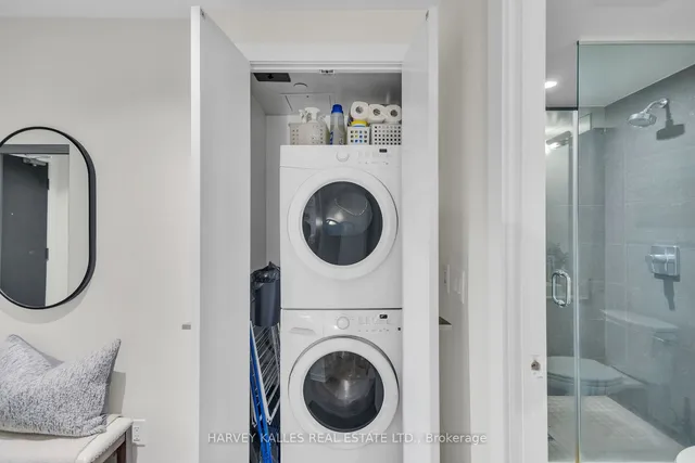 Additional image 16 of 3018 Yonge St Unit 408