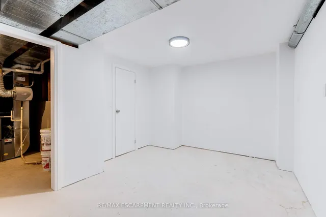 Additional image 39 of 1275 Maple Crossing Blvd Unit 12