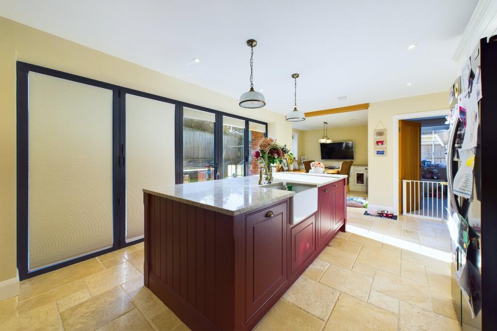 Additional image 7 of Viewside Close, Corfe Mullen, Wimborne, Dorset, BH21
