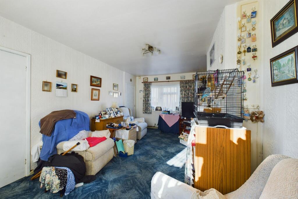 Additional image 6 of Needwood Grove, West Bromwich, B71 3NJ