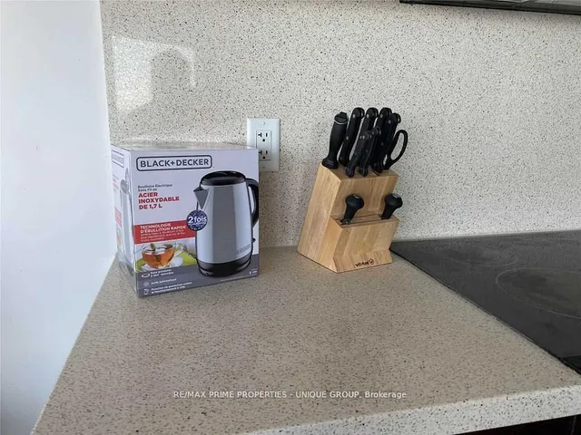 Additional image 17 of 386 Yonge St Unit 5316