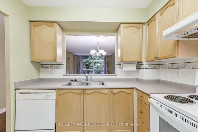 Additional image 8 of 100 Burloak Dr Unit 1208