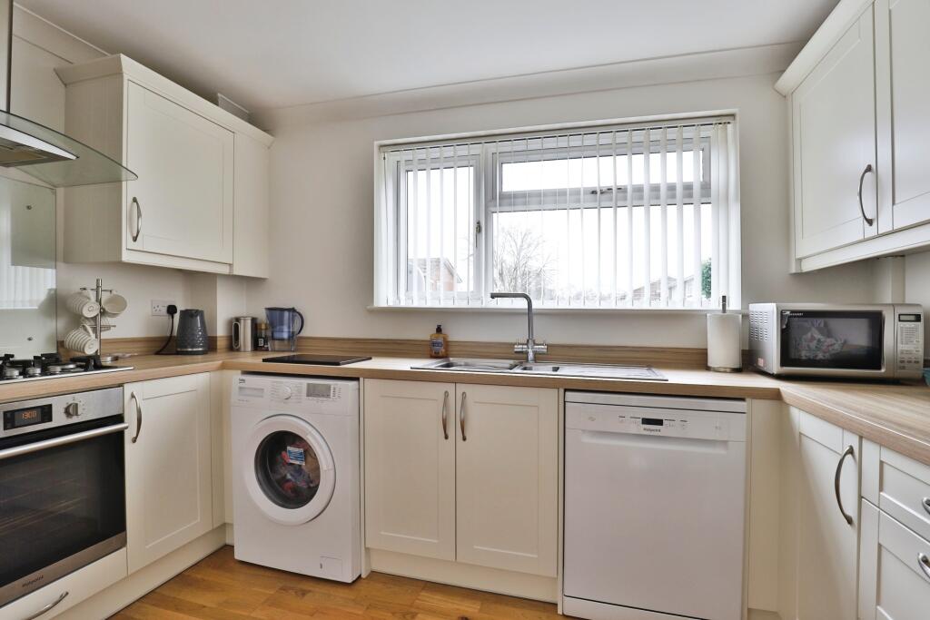 Additional image 8 of King John Avenue, BEARWOOD, Bournemouth, Dorset, BH11