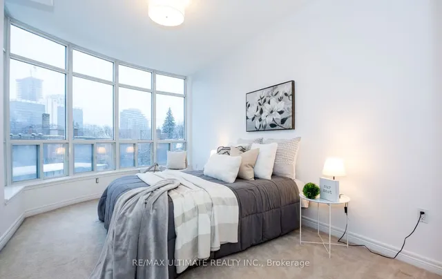 Additional image 19 of 2 Edith Dr Unit 304