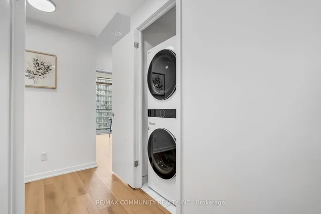 Additional image 23 of 105 The Queensway Unit 1516