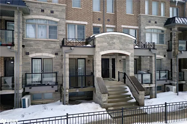 Additional image 5 of 200 Veterans Dr Unit 25