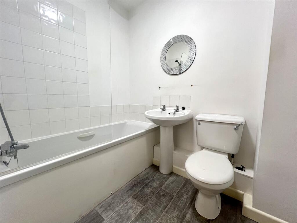 Additional image 8 of Halifax Road, Keighley