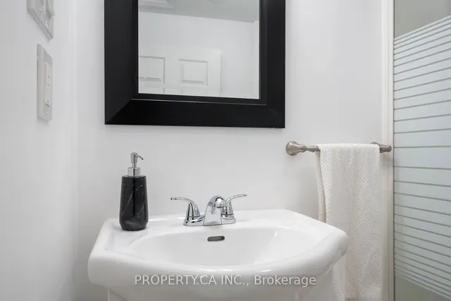 Additional image 35 of 1666 Coram Cres