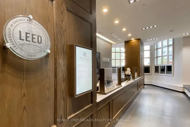 Additional image 5 of 426 University Ave Unit 2502