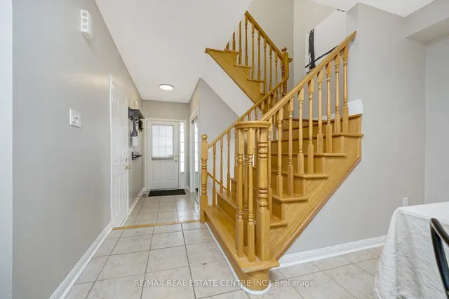 Additional image 3 of 1628 Cartwright Cres